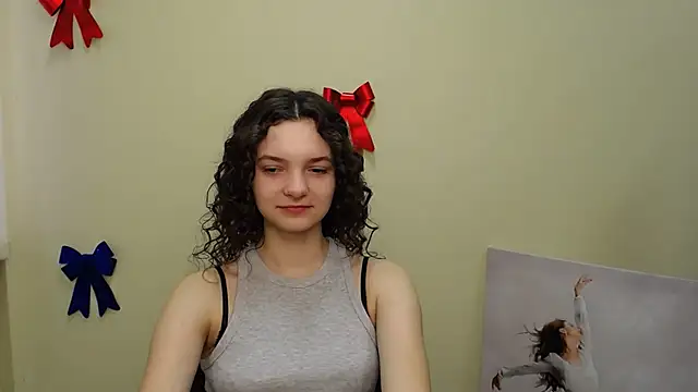 Snapshot of _SusieSu_ chatting on January 19, 2025, 7:36 am  SusieSu  online show from January 19, 2025, 7:36 am