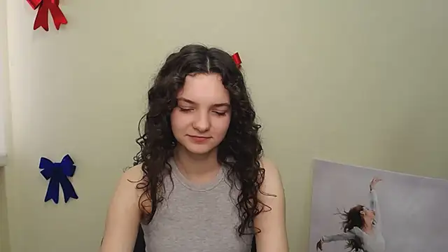 Snapshot of _SusieSu_ chatting on January 19, 2025, 10:39 am  SusieSu  online show from January 19, 2025, 10:39 am