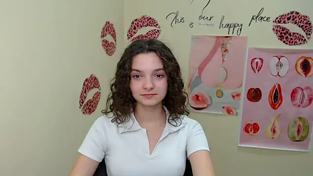 Snapshot of _SusieSu_ chatting on January 26, 2025, 4:20 pm  SusieSu  online show from January 26, 2025, 4:20 pm