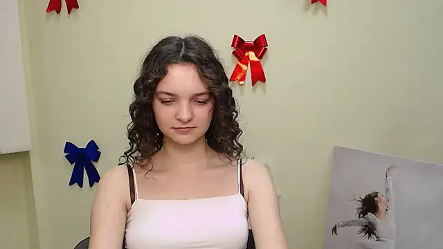 Snapshot of _SusieSu_ chatting on February 2, 2025, 3:17 pm  SusieSu  online show from February 2, 2025, 3:17 pm