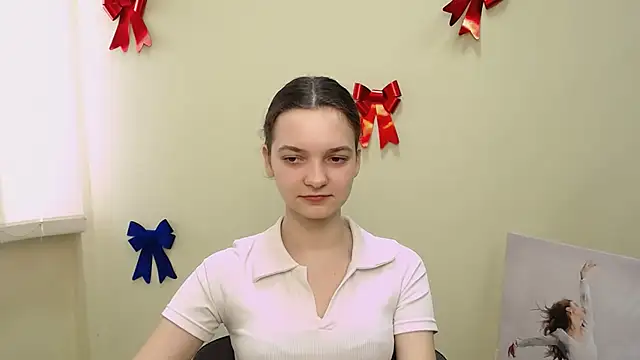 Snapshot of _SusieSu_ chatting on February 5, 2025, 10:19 am  SusieSu  online show from February 5, 2025, 10:19 am