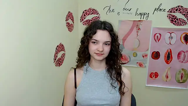 Snapshot of _SusieSu_ chatting on March 10, 2025, 10:15 am  SusieSu  online show from March 10, 2025, 10:15 am