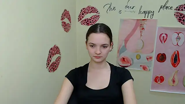 Snapshot of _SusieSu_ chatting on March 17, 2025, 4:01 pm  SusieSu  online show from March 17, 2025, 4:01 pm