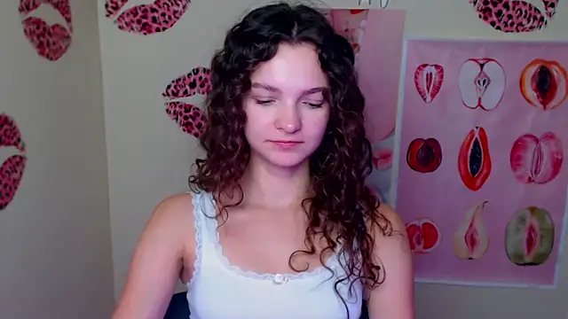 Snapshot of _SusieSu_ chatting on October 1, 2025, 12:33 pm  SusieSu  online show from October 1, 2025, 12:33 pm