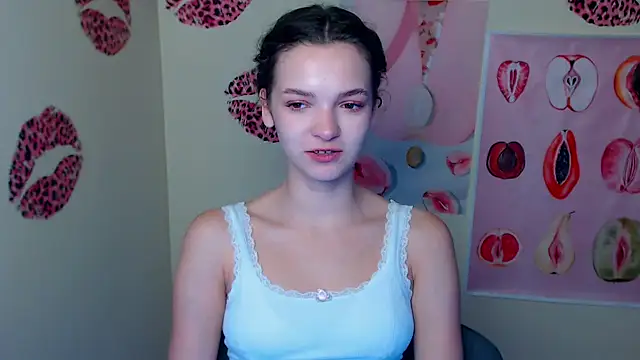 Snapshot of _SusieSu_ chatting on October 2, 2025, 6:20 am  SusieSu  online show from October 2, 2025, 6:20 am