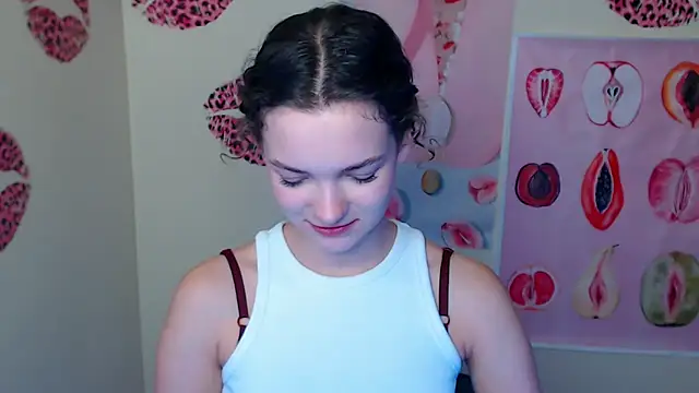 Snapshot of _SusieSu_ chatting on October 3, 2025, 6:32 am  SusieSu  online show from October 3, 2025, 6:32 am