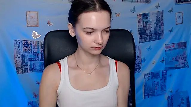  SusieSu  online show from June 22, 2026, 6:21 am