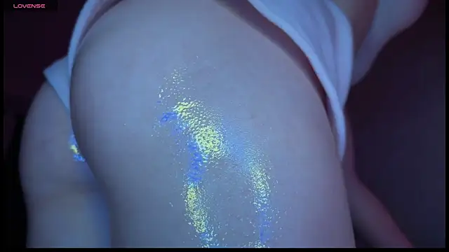 Snapshot of SusieEvans chatting on October 3, 2025, 2:25 pm SusieEvans online show from October 3, 2025, 2:25 pm