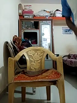 alixezara online show from February 25, 2025, 1:28 pm