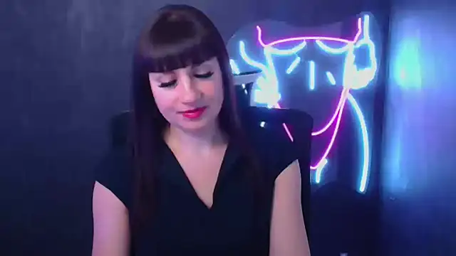 Violla My online show from December 3, 2024, 6:26 am
