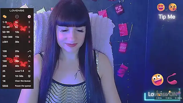 Violla My online show from November 22, 2025, 7:07 am