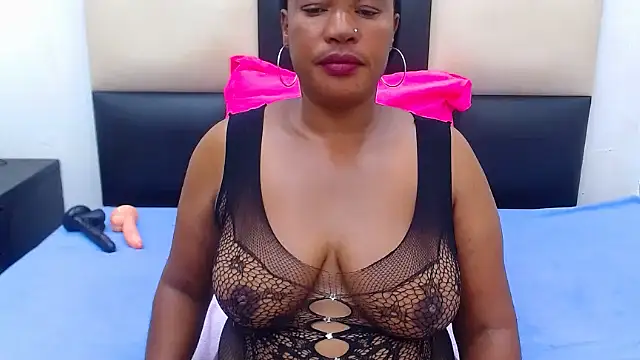 Snapshot of LICKABLEASSxxxx chatting on February 23, 2025, 12:41 am LICKABLEASSxxxx online show from February 23, 2025, 12:41 am