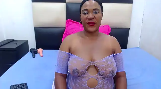 Snapshot of LICKABLEASSxxxx chatting on February 23, 2025, 9:05 pm LICKABLEASSxxxx online show from February 23, 2025, 9:05 pm