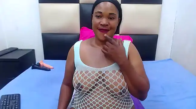 Snapshot of LICKABLEASSxxxx chatting on March 6, 2025, 1:37 am LICKABLEASSxxxx online show from March 6, 2025, 1:37 am
