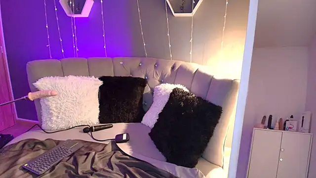 Snapshot of Tiffany_sander chatting on January 29, 2025, 10:43 pm Tiffany sander online show from January 29, 2025, 10:43 pm