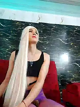 Snapshot of crislingery_dolli chatting on March 4, 2026, 12:11 pm crislingery dolli online show from March 4, 2026, 12:11 pm