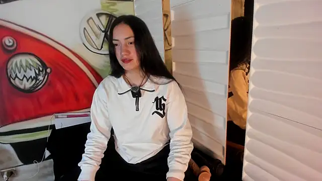 Snapshot of Scarlett__Fox__ chatting on April 21, 2026, 11:27 am Scarlett Fox online show from April 21, 2026, 11:27 am