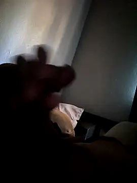 Snapshot of fundick132 chatting on October 21, 2025, 6:19 pm fundick132 online show from October 21, 2025, 6:19 pm