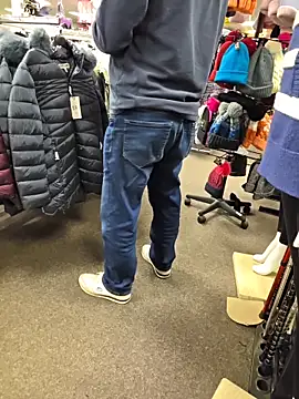 nataliecdlive online show from February 12, 2026, 12:33 pm