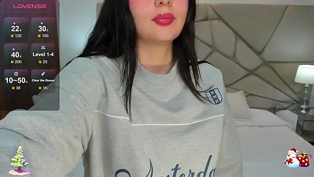 Bella-hadiid online show from December 30, 2024, 1:04 am