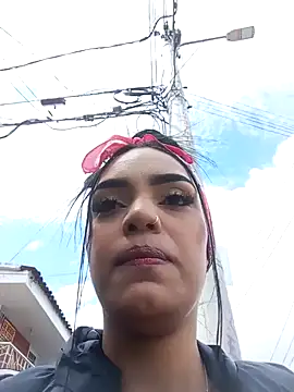 Snapshot of Sara-77 chatting on January 9, 2025, 5:43 pm Sara-77 online show from January 9, 2025, 5:43 pm