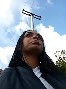 Snapshot of Sara-77 chatting on January 12, 2025, 10:01 pm Sara-77 online show from January 12, 2025, 10:01 pm