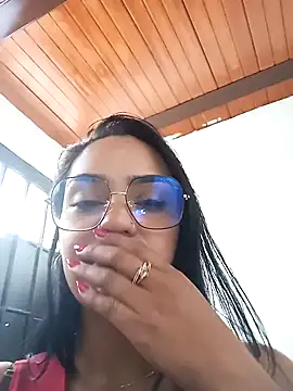 Snapshot of Sara-77 chatting on January 29, 2025, 6:18 pm Sara-77 online show from January 29, 2025, 6:18 pm