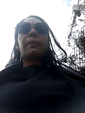 Snapshot of Sara-77 chatting on January 30, 2025, 3:40 pm Sara-77 online show from January 30, 2025, 3:40 pm