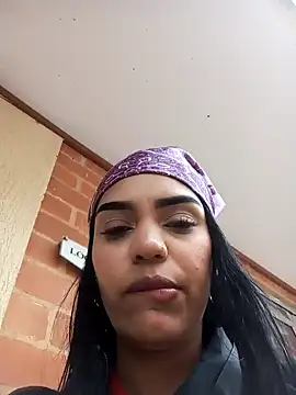 Snapshot of Sara-77 chatting on February 8, 2025, 9:36 pm Sara-77 online show from February 8, 2025, 9:36 pm