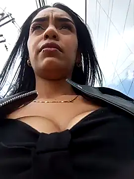 Snapshot of Sara-77 chatting on March 21, 2025, 4:40 pm Sara-77 online show from March 21, 2025, 4:40 pm