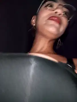 Snapshot of Sara-77 chatting on September 9, 2025, 3:17 am Sara-77 online show from September 9, 2025, 3:17 am