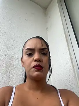 Sara-77 online show from June 6, 2026, 8:13 pm