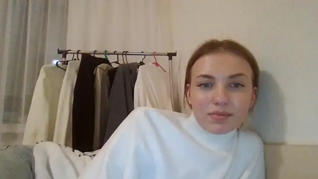 Sweety Nika online show from January 4, 2025, 1:52 am