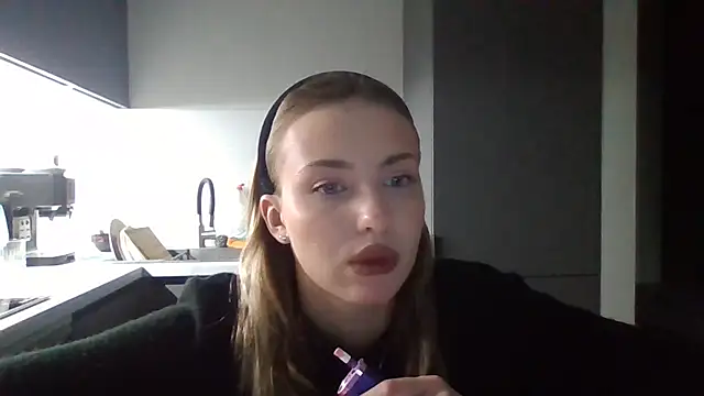 Sweety Nika online show from September 29, 2025, 7:40 pm