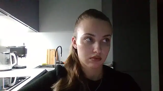 Sweety Nika online show from October 22, 2025, 7:02 pm