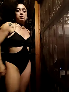 Lila Desiree online show from December 5, 2024, 11:29 pm