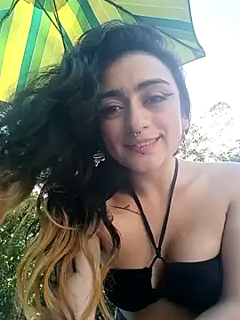 Lila Desiree online show from December 6, 2024, 7:12 pm