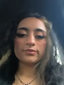 Lila Desiree online show from July 17, 2026, 10:58 pm