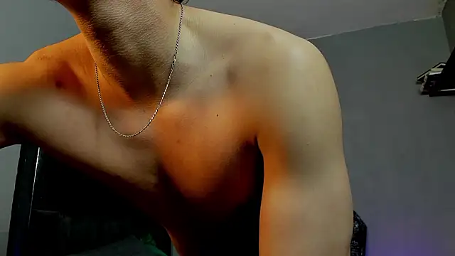 facebaby1 online show from March 24, 2026, 5:01 am