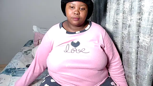 Sexybubbles14xxx online show from October 20, 2025, 7:14 pm