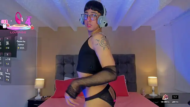 Dark hairy  online show from October 12, 2025, 5:28 am