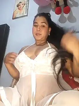 sensual-laura online show from March 22, 2025, 10:15 pm