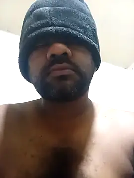 Snapshot of Nogeris20 chatting on October 14, 2025, 11:27 pm Nogeris20 online show from October 14, 2025, 11:27 pm