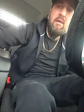 Snapshot of Beardedtattood chatting on March 12, 2026, 12:55 pm Beardedtattood online show from March 12, 2026, 12:55 pm