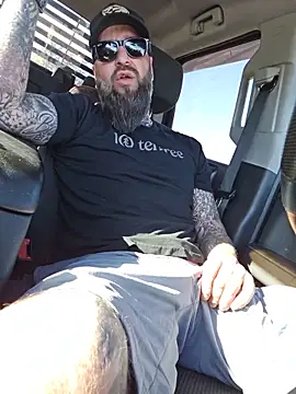 Beardedtattood online show from June 13, 2026, 12:14 pm