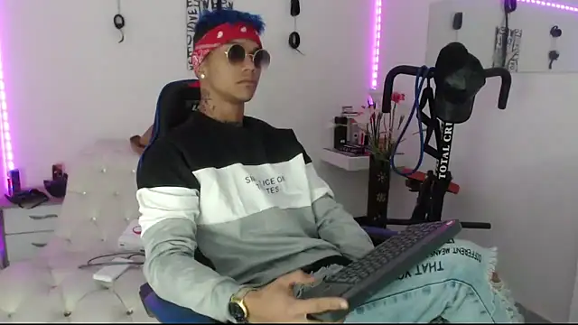 Leonard Price online show from March 12, 2025, 12:04 pm