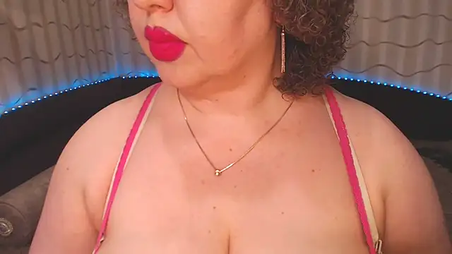 BustyKatty online show from December 17, 2024, 10:11 pm