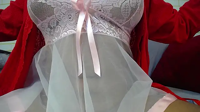 ricura mily online show from October 23, 2025, 4:56 am