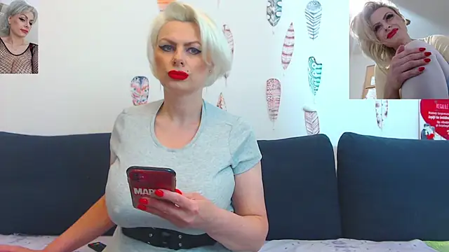 ForeverBarbie  online show from June 20, 2026, 12:03 am