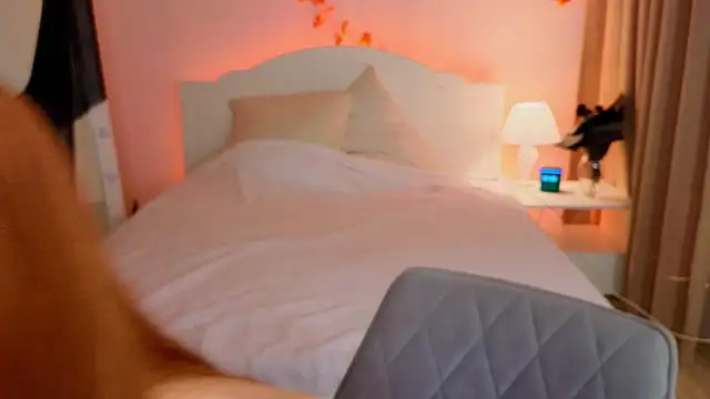 Snapshot of Dark_Lola_ chatting on November 1, 2025, 2:02 am Dark Lola  online show from November 1, 2025, 2:02 am